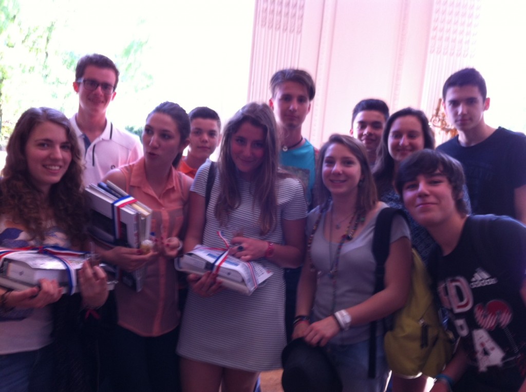 photo3